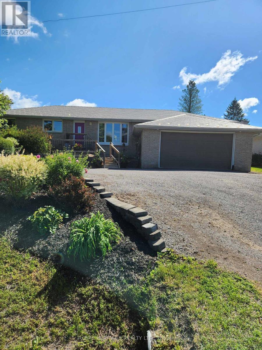 2434 Wallbridge Loyalist Road, Quinte West, Ontario  K0K 2B0 - Photo 2 - X13055984