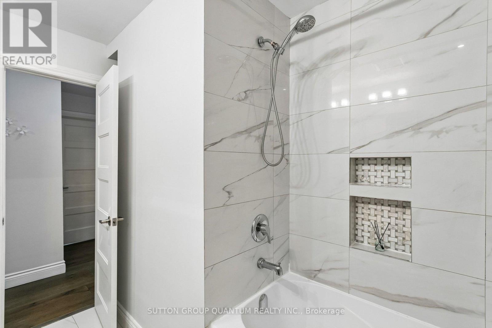Upper - 1993 Carrera Lane, Mississauga, Ontario  L5J 1C6 - Photo 28 - W13478444