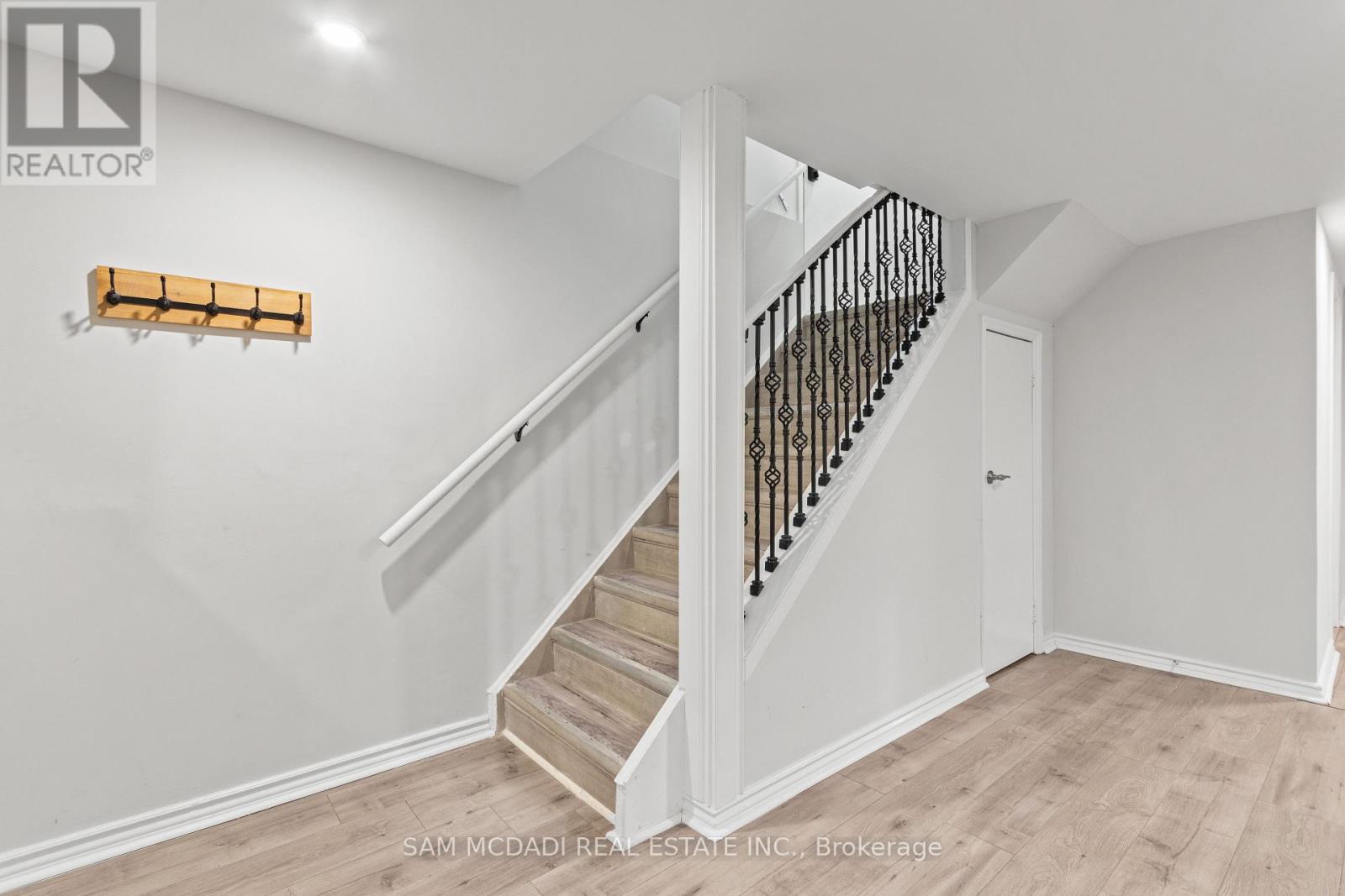 6282 Camgreen Circle, Mississauga, Ontario  L5N 4M6 - Photo 31 - W13136446