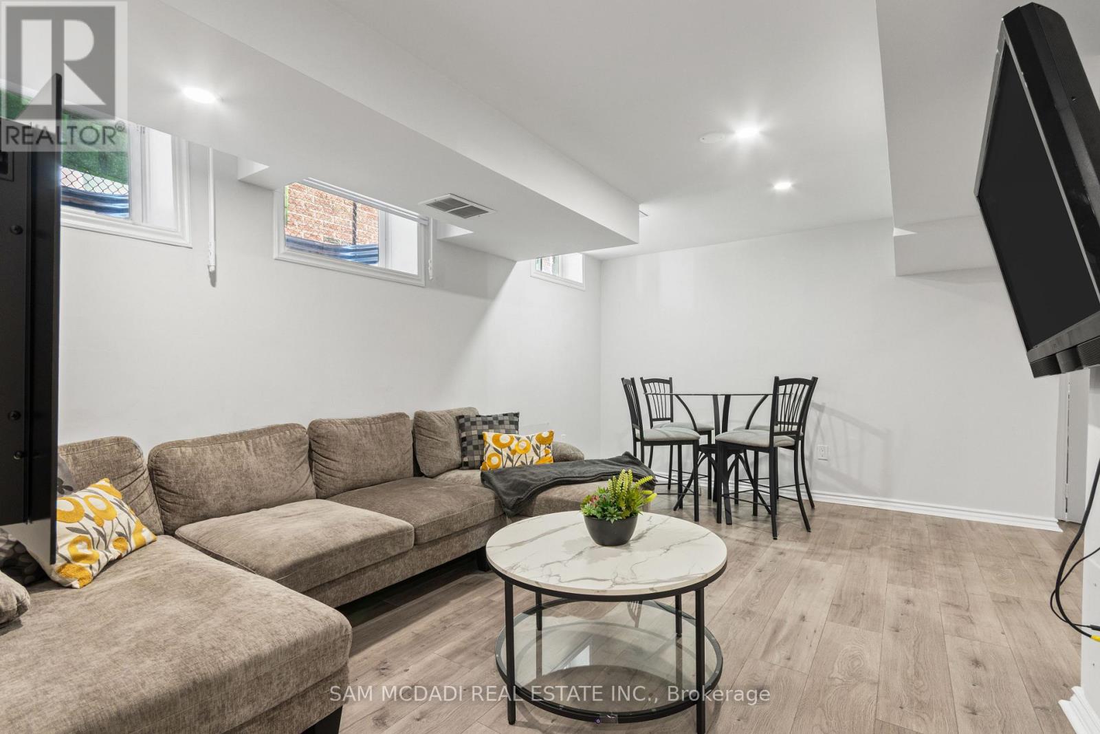 6282 Camgreen Circle, Mississauga, Ontario  L5N 4M6 - Photo 33 - W13136446