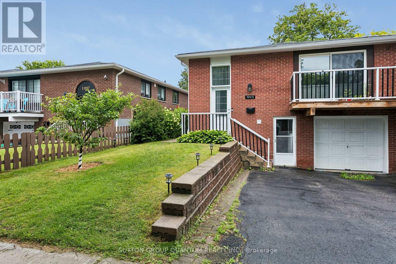Upper - 1993 Carrera Lane, Mississauga, Ontario  L5J 1C6 - Photo 4 - W13478444