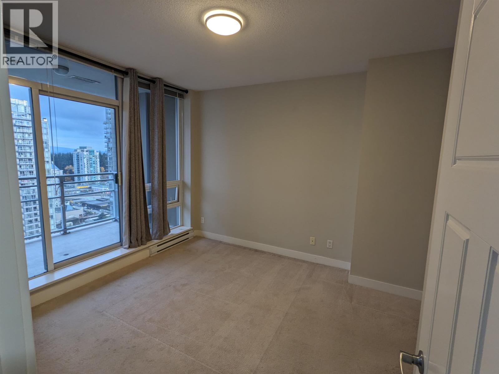2506 2968 Glen Drive, Coquitlam, British Columbia  V3B 0C4 - Photo 10 - R3136995