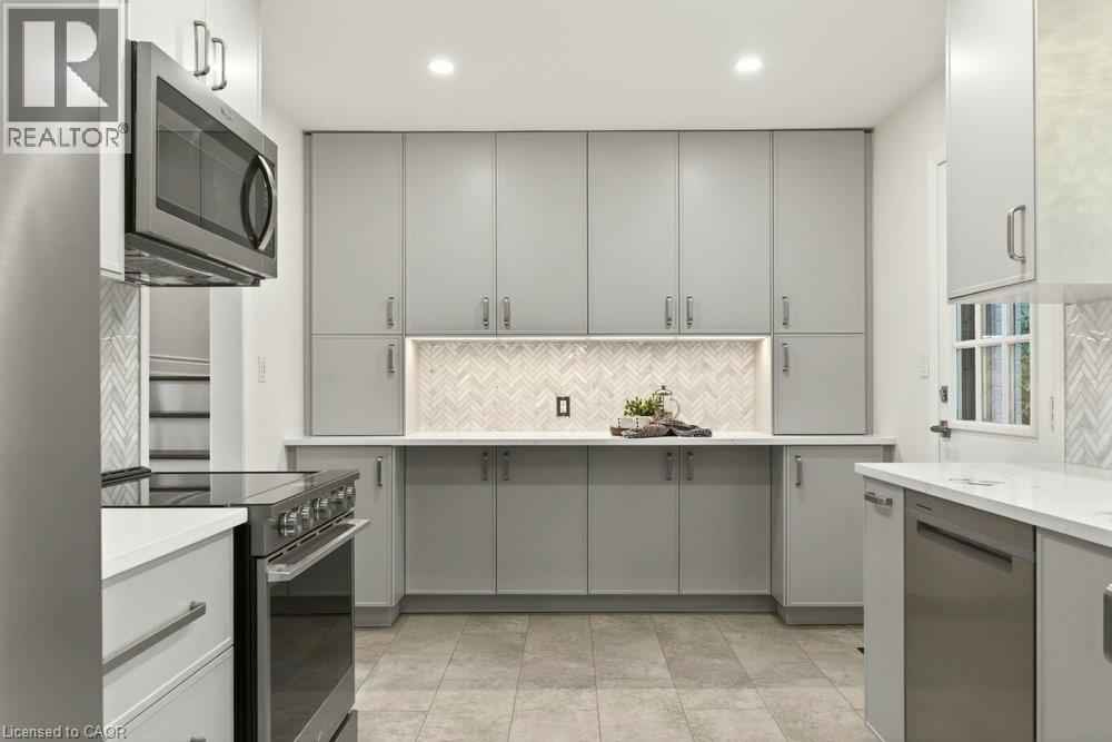 417 Meadowhill Road, Burlington, Ontario  L7L 3L5 - Photo 13 - 40838523