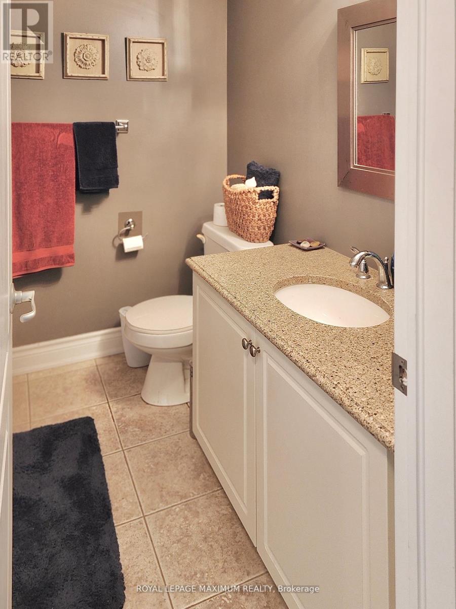 9 Flook Lane, Toronto, Ontario  M2R 1C4 - Photo 21 - C13481822