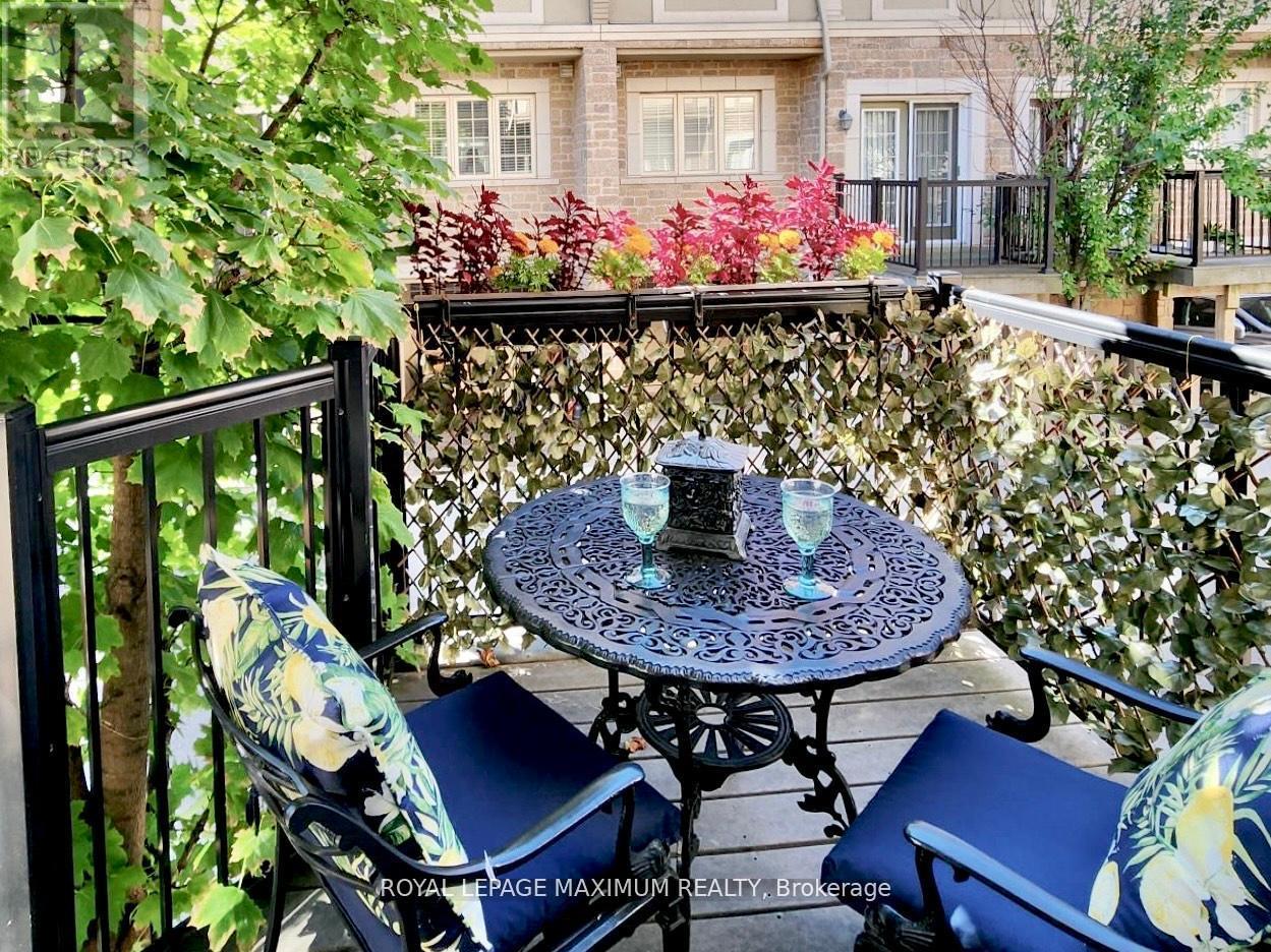 9 Flook Lane, Toronto, Ontario  M2R 1C4 - Photo 22 - C13481822