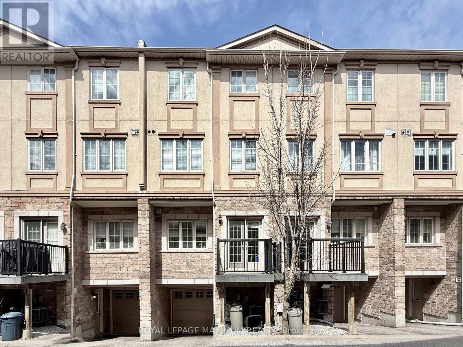 9 Flook Lane, Toronto, Ontario  M2R 1C4 - Photo 3 - C13481822
