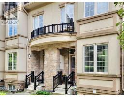 9 FLOOK LANE, Toronto, Ontario