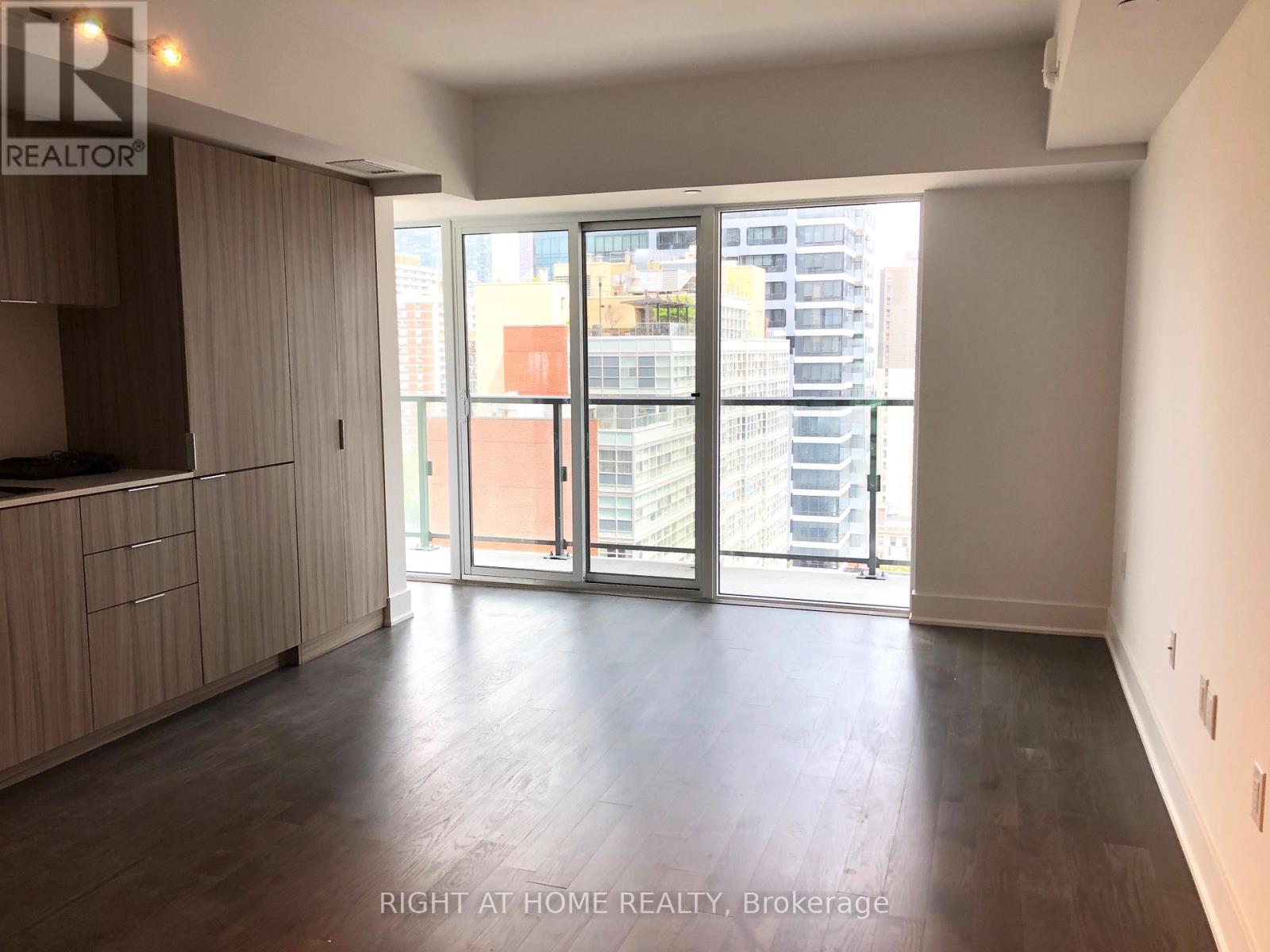 1616 - 955 Bay Street, Toronto, Ontario  M5S 0C6 - Photo 18 - C13481840