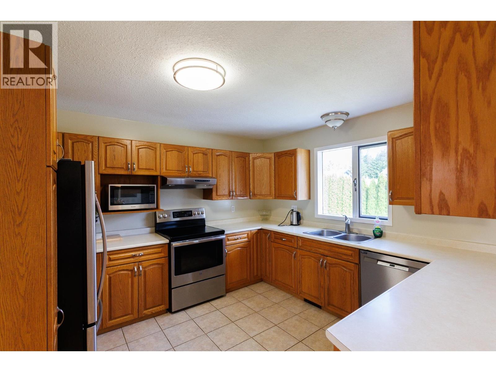 3660 Balsam Avenue, Terrace, British Columbia  V8F 5E4 - Photo 6 - R3139230