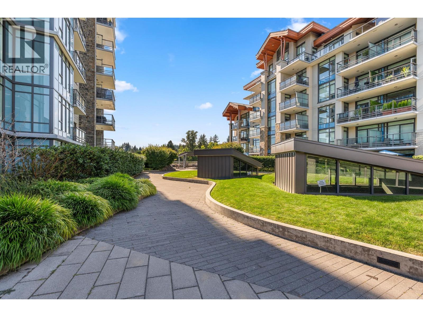 404 1210 E 27th Street, North Vancouver, British Columbia  V7J 0C5 - Photo 35 - R3139304