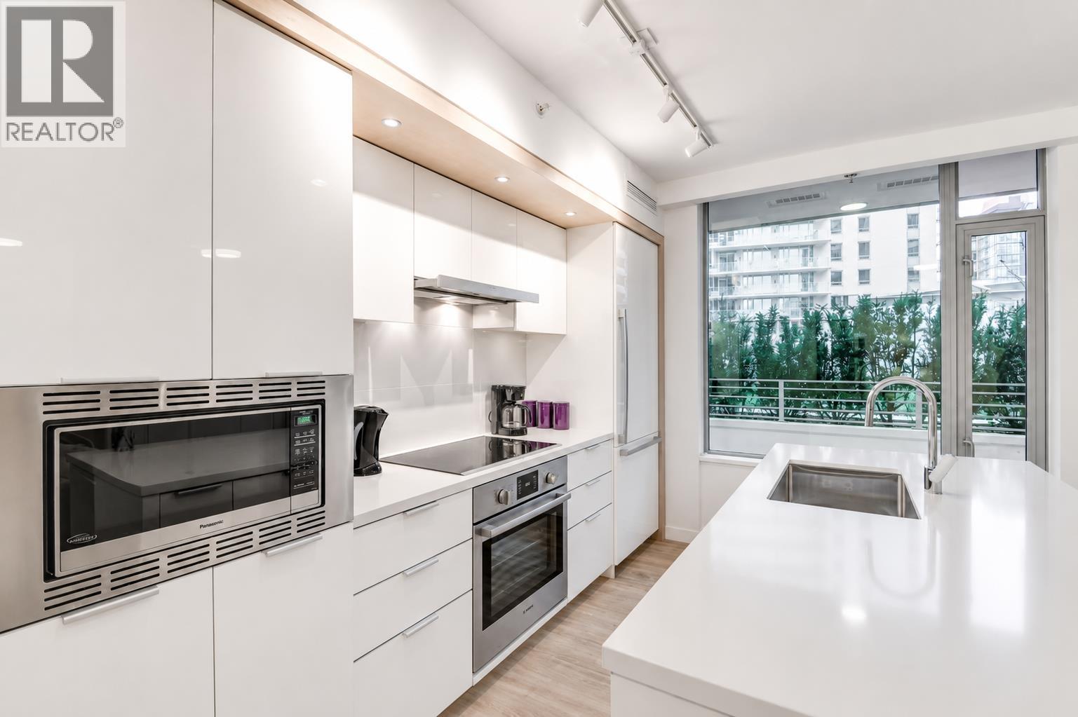 1618 Pullman Porter Street, Vancouver, British Columbia  V6A 0H2 - Photo 6 - R3139307