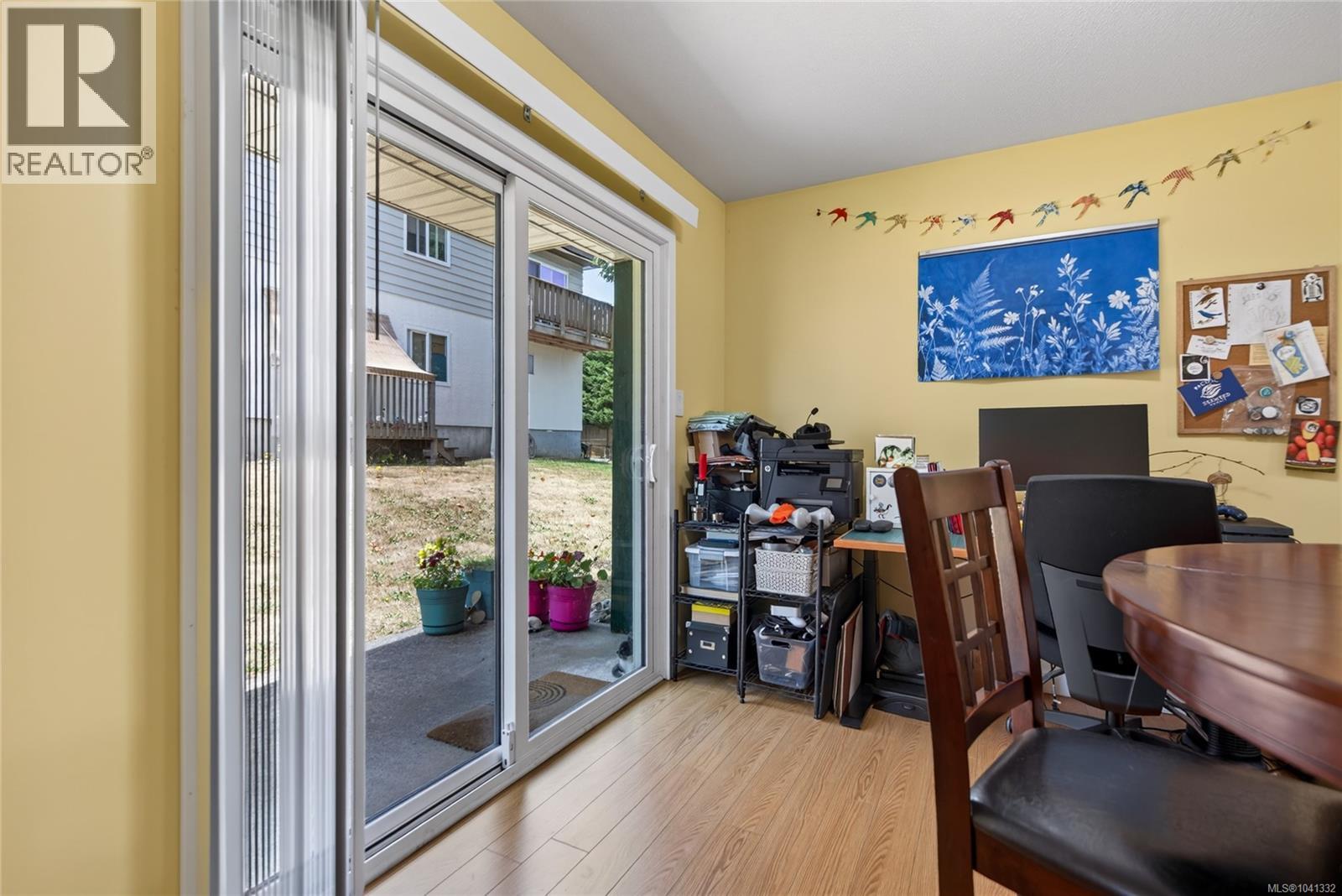 4 2736 Ulverston Ave, Cumberland, British Columbia  V0R 1S0 - Photo 15 - 1041332