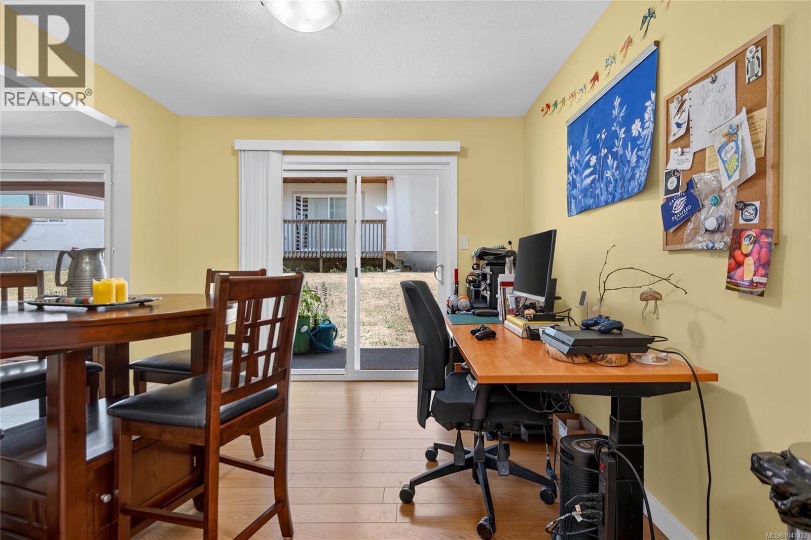 4 2736 Ulverston Ave, Cumberland, British Columbia  V0R 1S0 - Photo 16 - 1041332