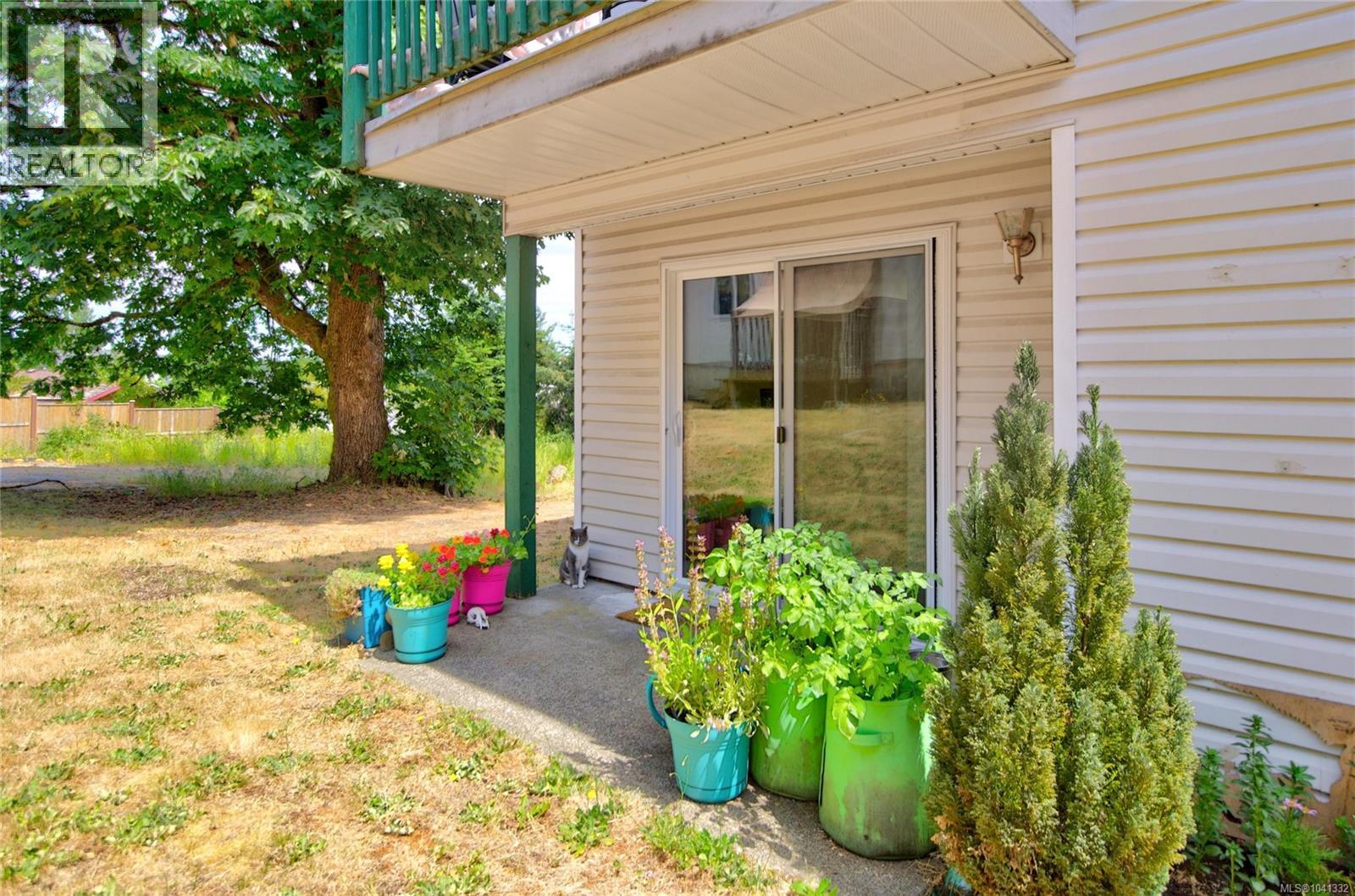 4 2736 Ulverston Ave, Cumberland, British Columbia  V0R 1S0 - Photo 34 - 1041332