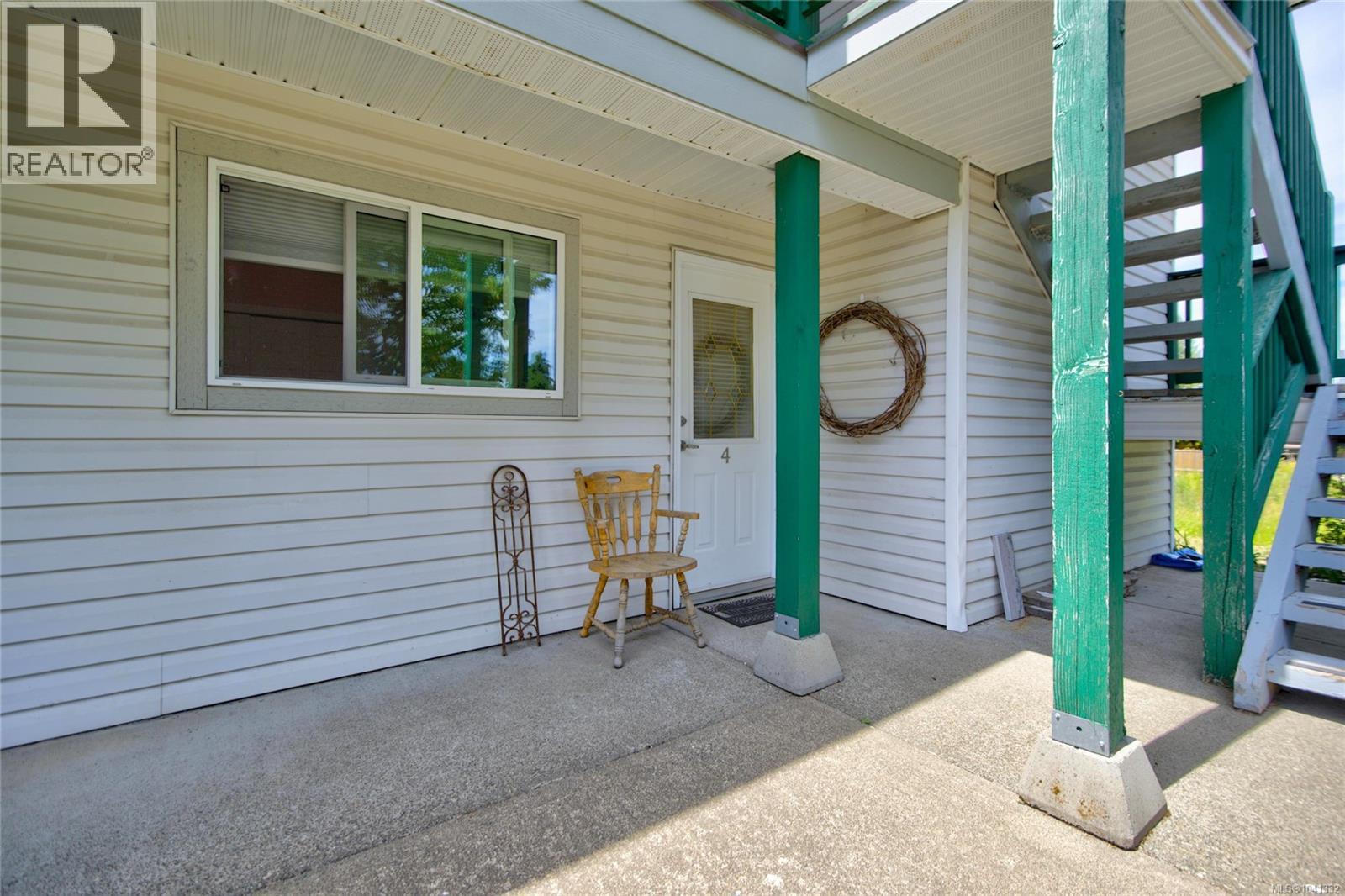 4 2736 Ulverston Ave, Cumberland, British Columbia  V0R 1S0 - Photo 37 - 1041332
