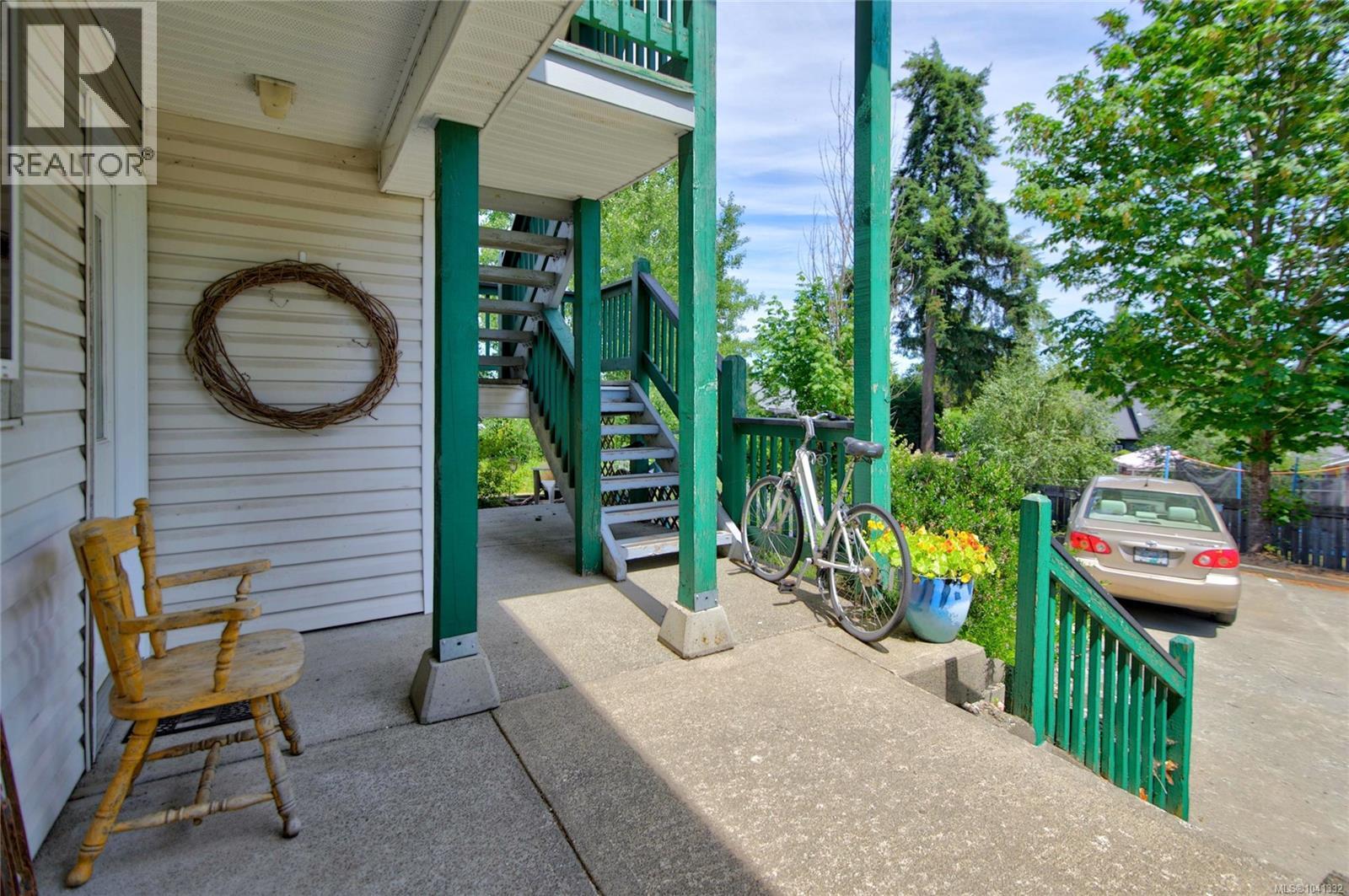 4 2736 Ulverston Ave, Cumberland, British Columbia  V0R 1S0 - Photo 38 - 1041332