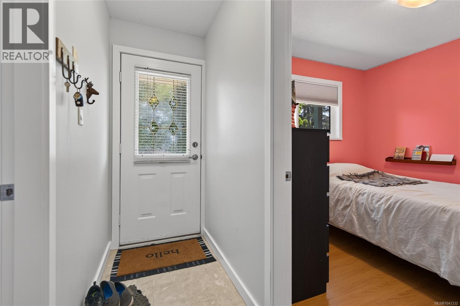 4 2736 Ulverston Ave, Cumberland, British Columbia  V0R 1S0 - Photo 6 - 1041332