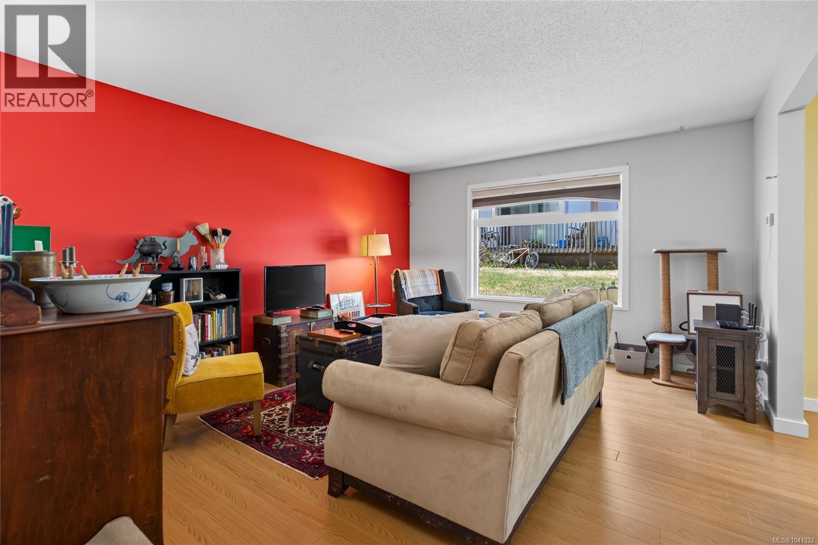 4 2736 Ulverston Ave, Cumberland, British Columbia  V0R 1S0 - Photo 9 - 1041332