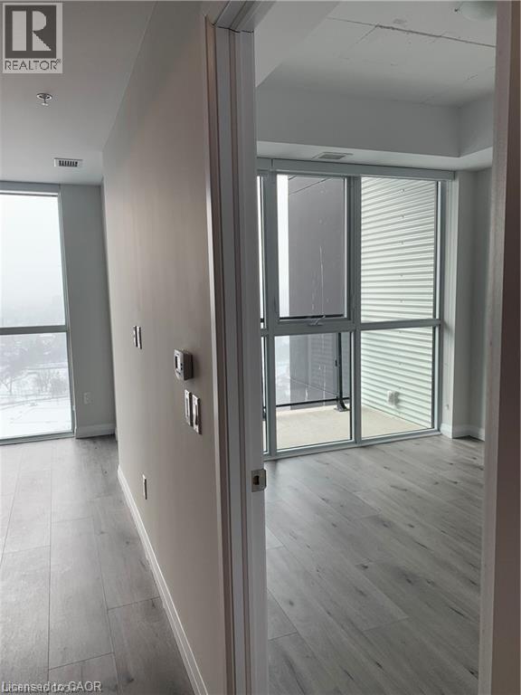 60 Charles Street Unit# 2207, Kitchener, Ontario  N2G 0C9 - Photo 3 - 40838503
