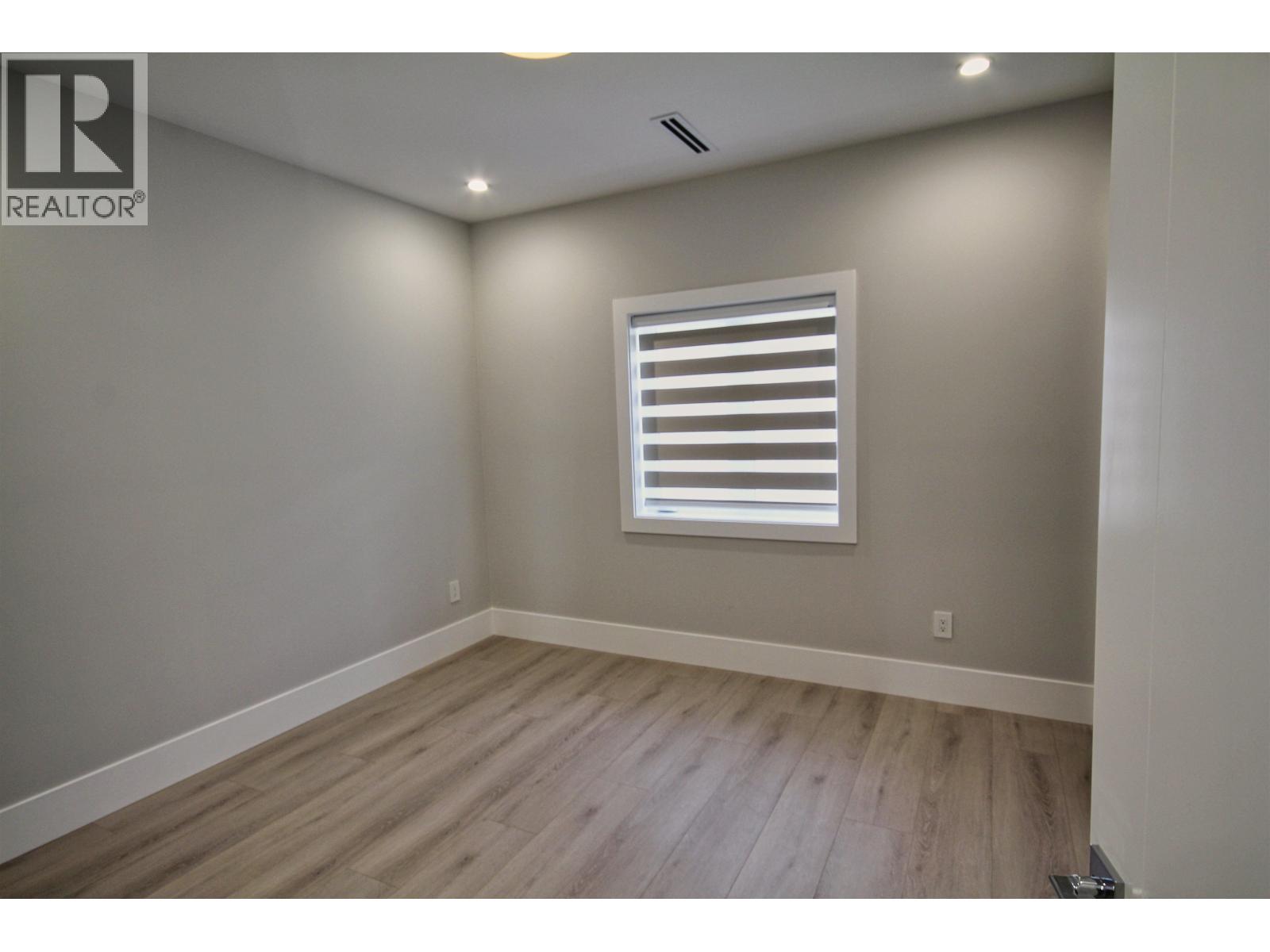 11911 Dunavon Place, Richmond, British Columbia  V7E 3Y1 - Photo 19 - R3103162