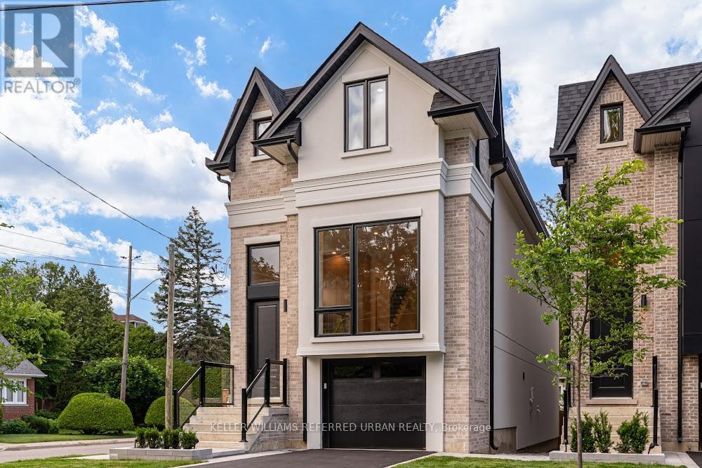 39 WESLEY AVENUE, Mississauga, Ontario