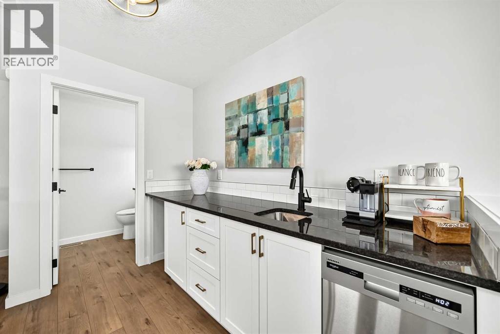 791 Cranbrook Gardens SE, Calgary, Alberta  T3M 3L4 - Photo 39 - A2322433