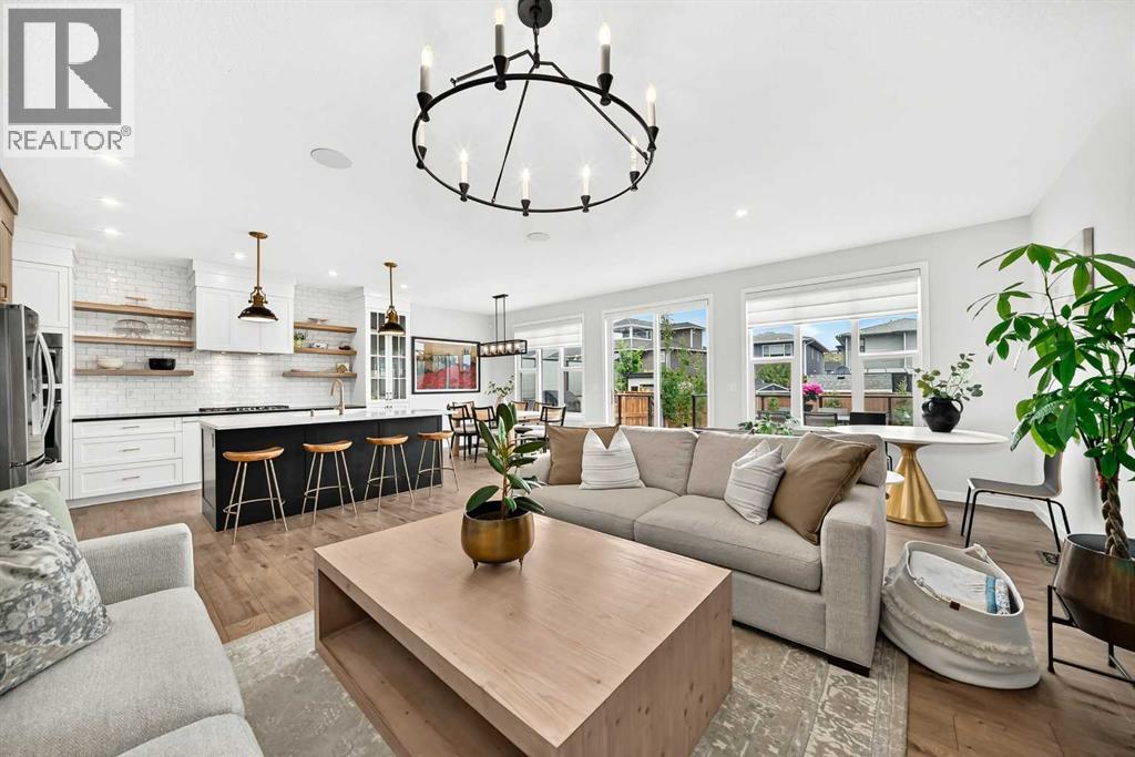 791 Cranbrook Gardens SE, Calgary, Alberta  T3M 3L4 - Photo 12 - A2322433