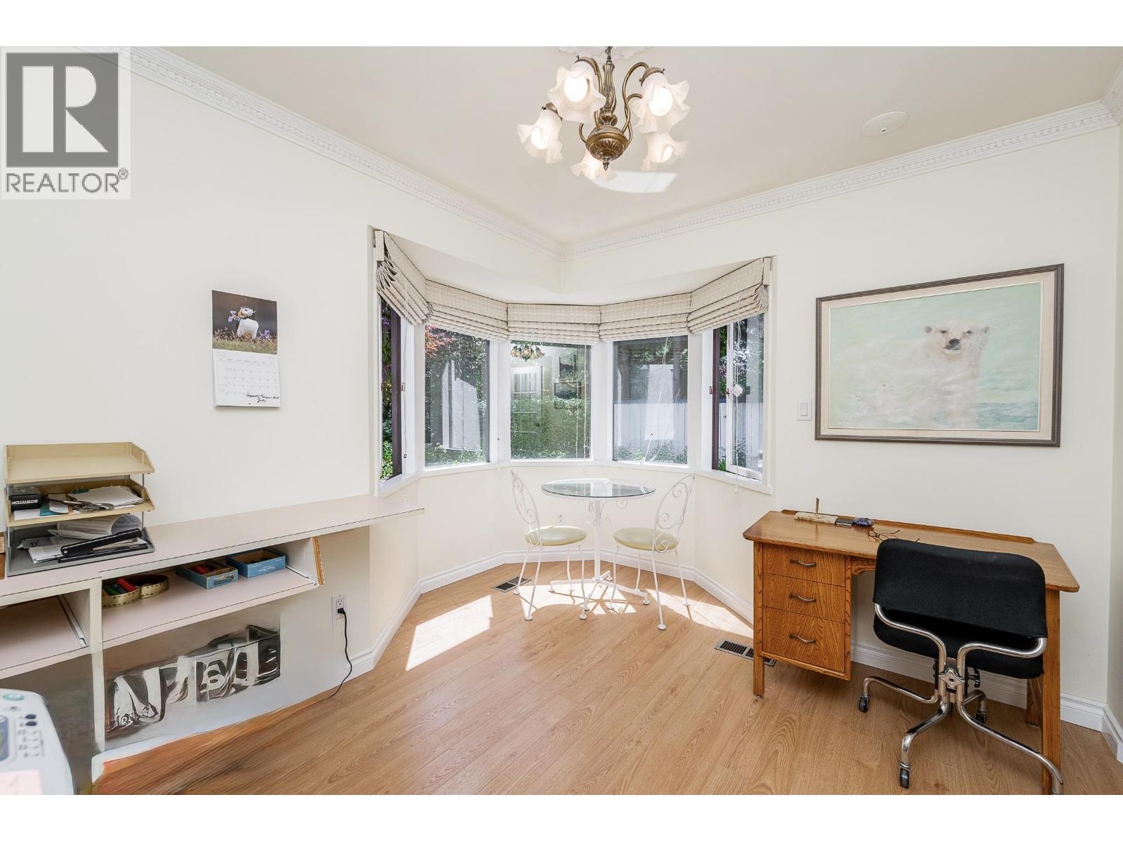1110 Handsworth Road, North Vancouver, British Columbia  V7R 2A8 - Photo 17 - R3139246