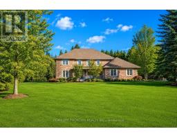 17 BRIDLE PATH, Puslinch, Ontario