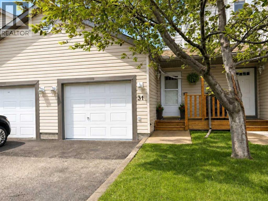 31, 156 Canoe Drive SW, airdrie, Alberta