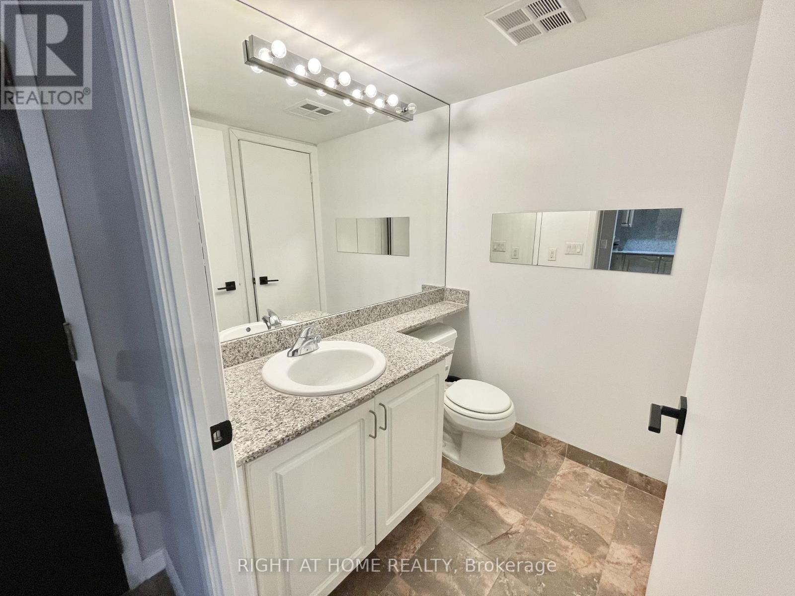 2206 - 8 Park Road, Toronto, Ontario  M4W 3S5 - Photo 28 - C13481856