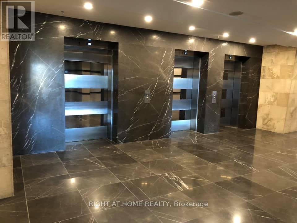 2206 - 8 Park Road, Toronto, Ontario  M4W 3S5 - Photo 5 - C13481856