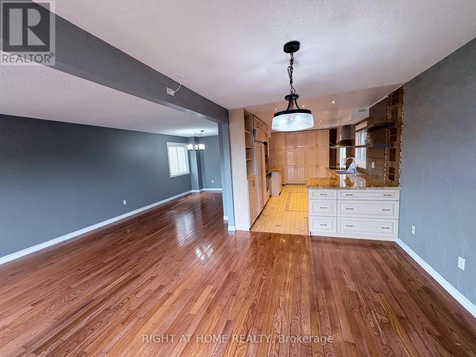 47 Hewitt Crescent, Ajax, Ontario  L1S 7A6 - Photo 14 - E13481876