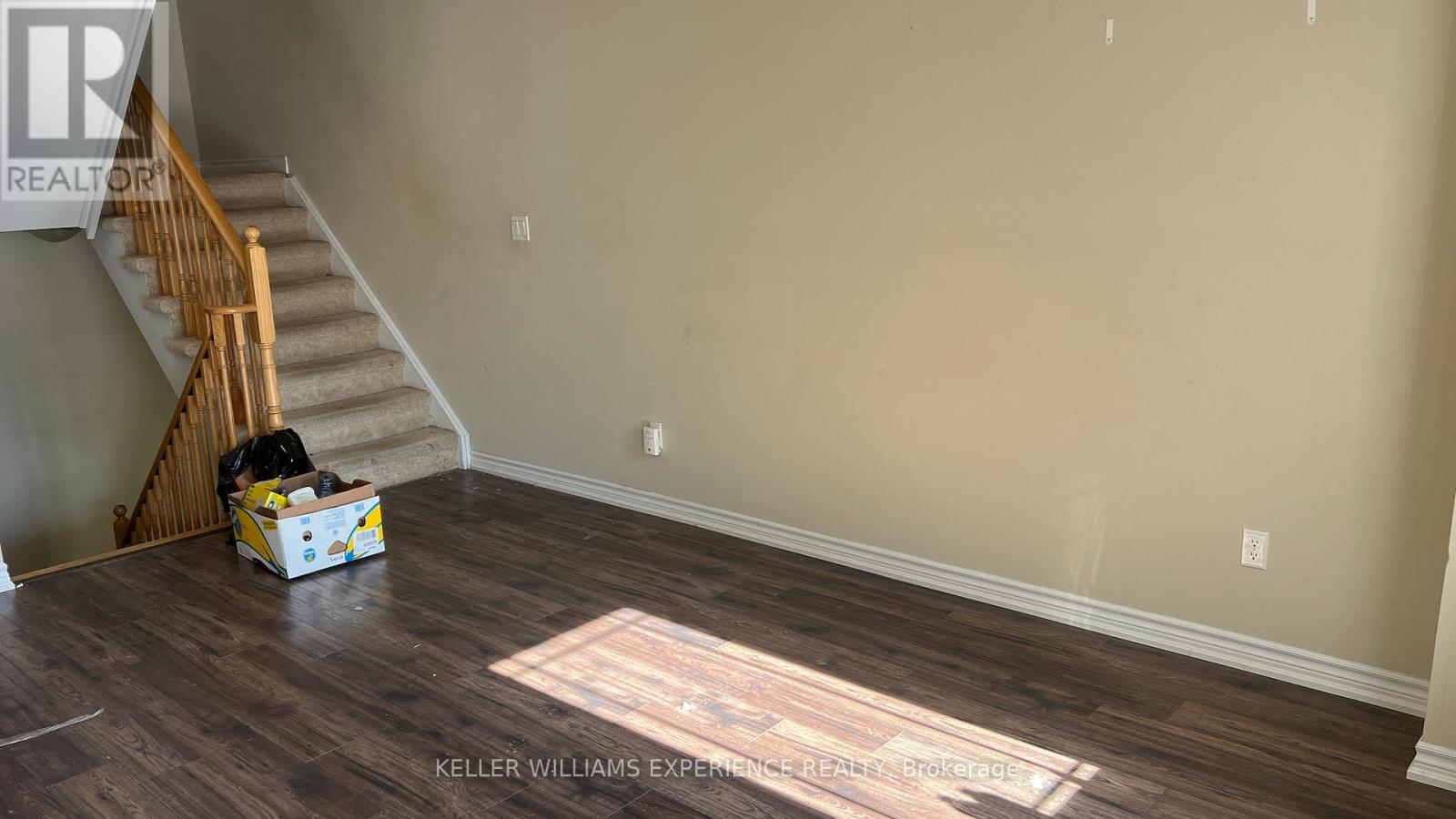 39 Milson Crescent, Essa, Ontario  L0M 1B4 - Photo 6 - N13481888