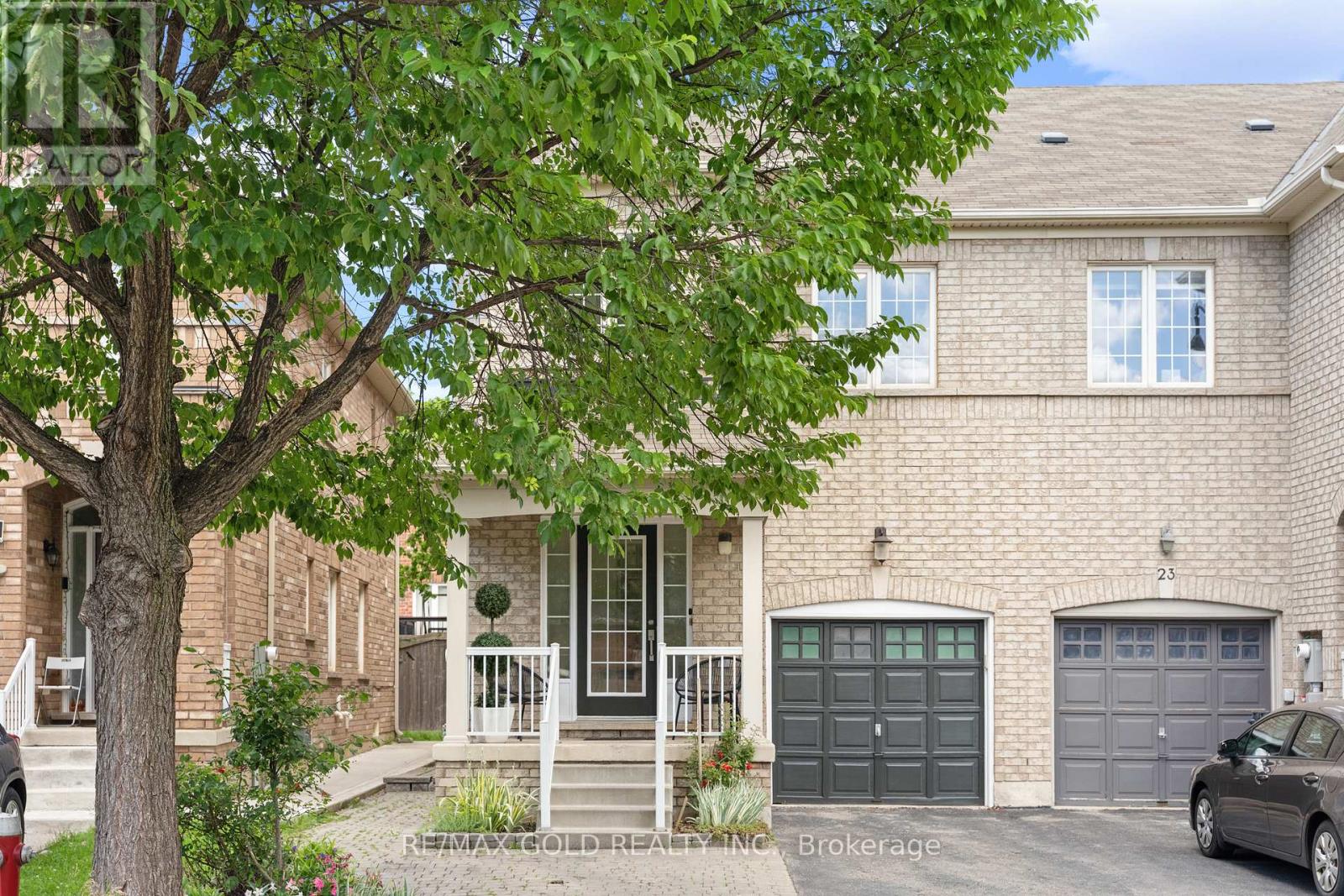 25 FRENCHPARK CIRCLE, Brampton, Ontario