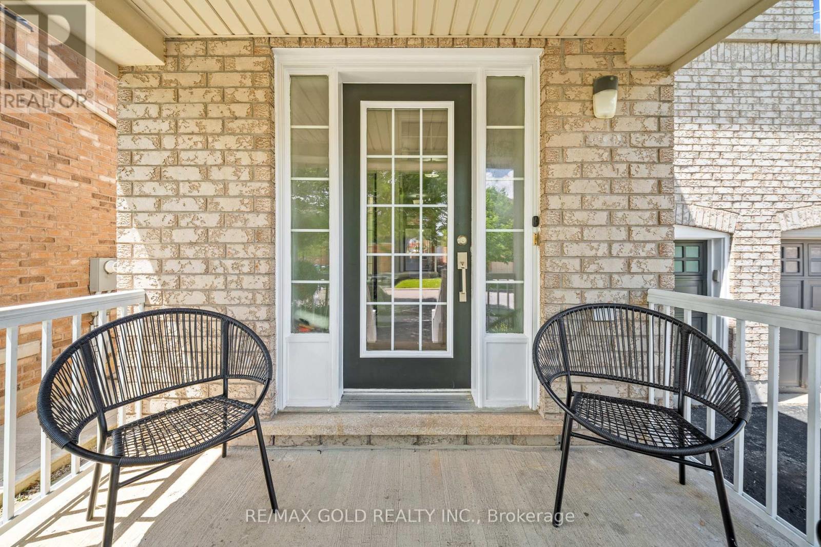 25 Frenchpark Circle, Brampton, Ontario  L6X 0Y5 - Photo 13 - W13481846