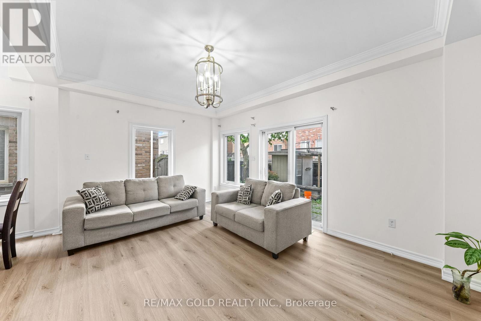 25 Frenchpark Circle, Brampton, Ontario  L6X 0Y5 - Photo 27 - W13481846