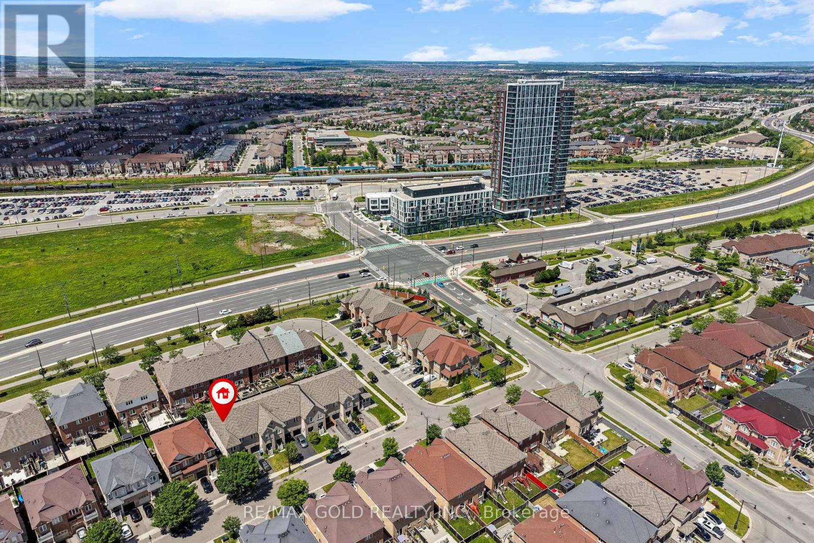 25 Frenchpark Circle, Brampton, Ontario  L6X 0Y5 - Photo 7 - W13481846
