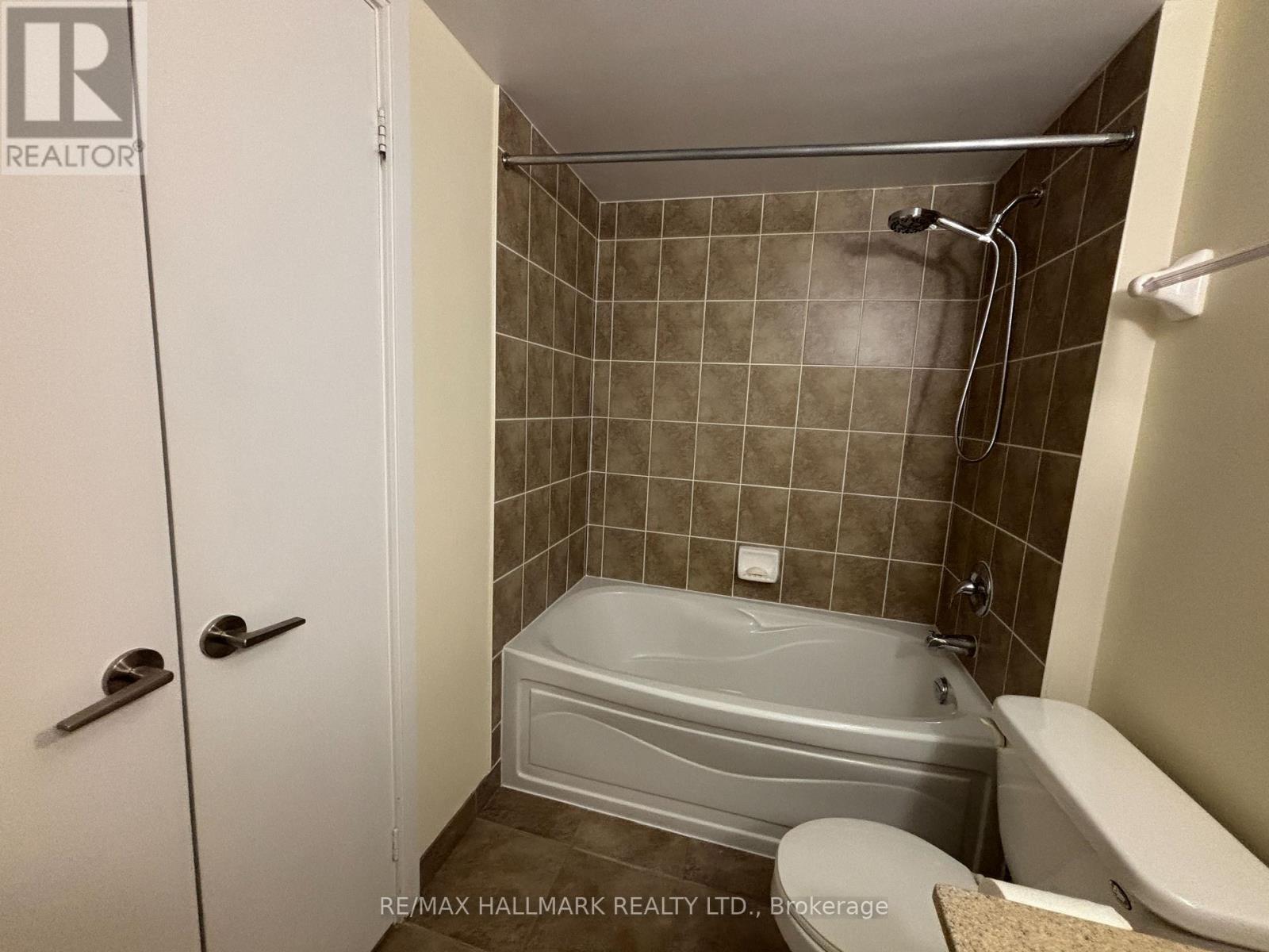 839 - 35 Viking Lane, Toronto, Ontario  M9B 0A2 - Photo 30 - W13481894