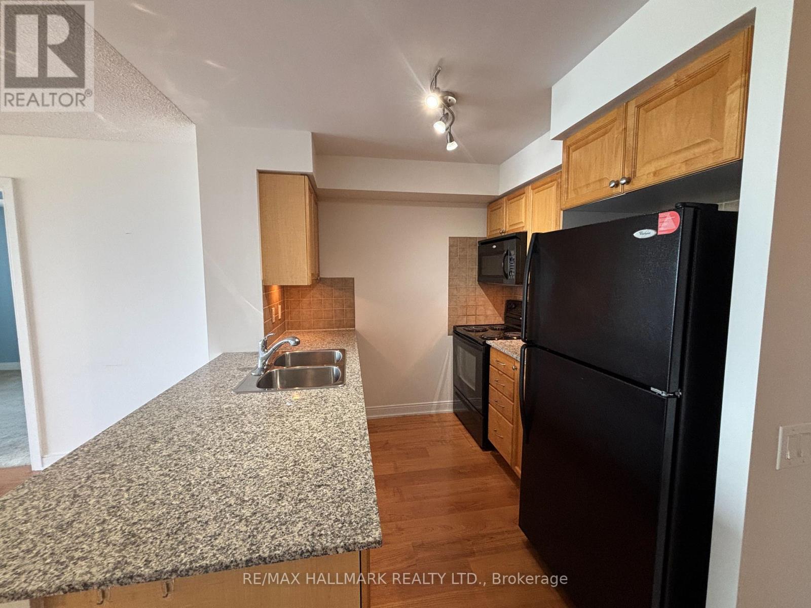 839 - 35 Viking Lane, Toronto, Ontario  M9B 0A2 - Photo 9 - W13481894