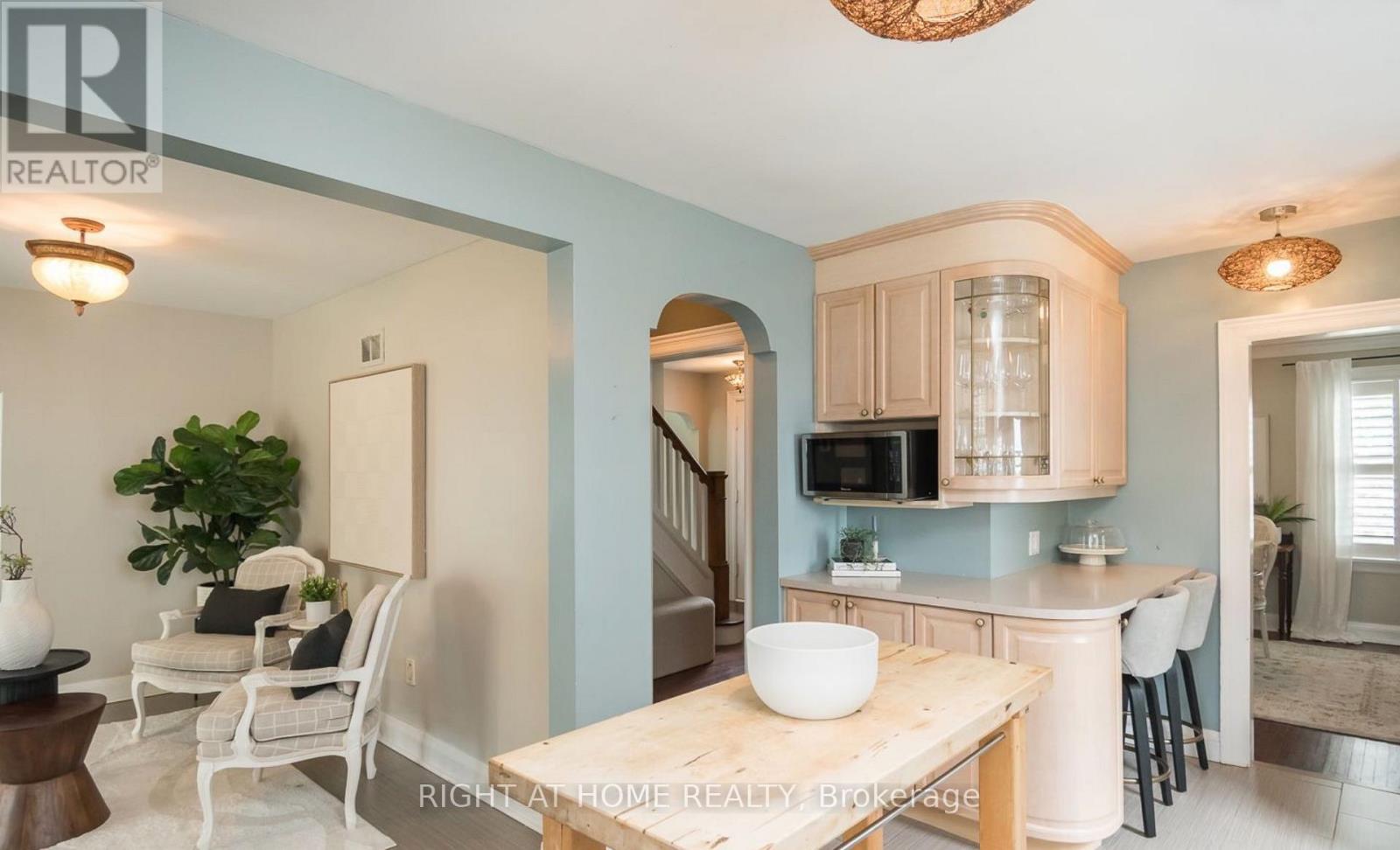 124 Lydia Avenue, Milton (Om Old Milton), Ontario  L9T 2H1 - Photo 11 - W13481904