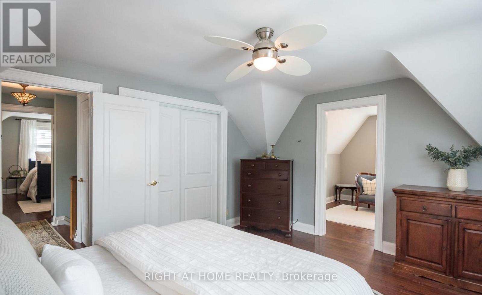124 Lydia Avenue, Milton (Om Old Milton), Ontario  L9T 2H1 - Photo 19 - W13481904