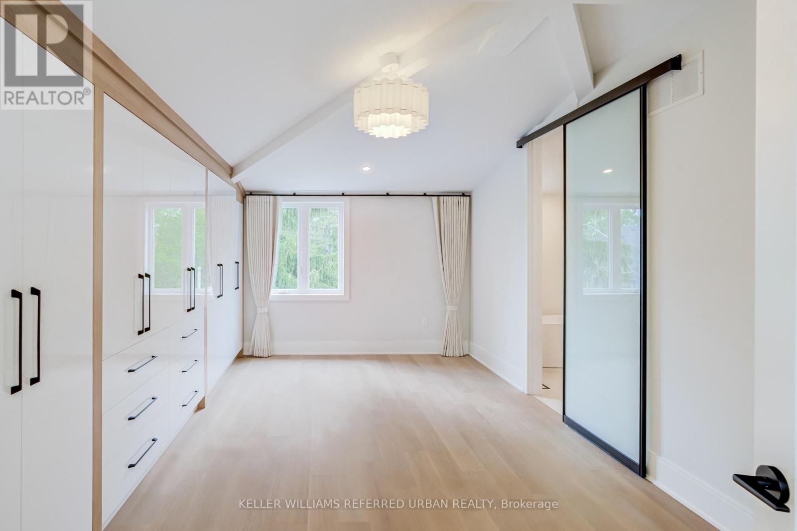 39 Wesley Avenue, Mississauga, Ontario L5H 2M6 - Photo 23 - W13481716