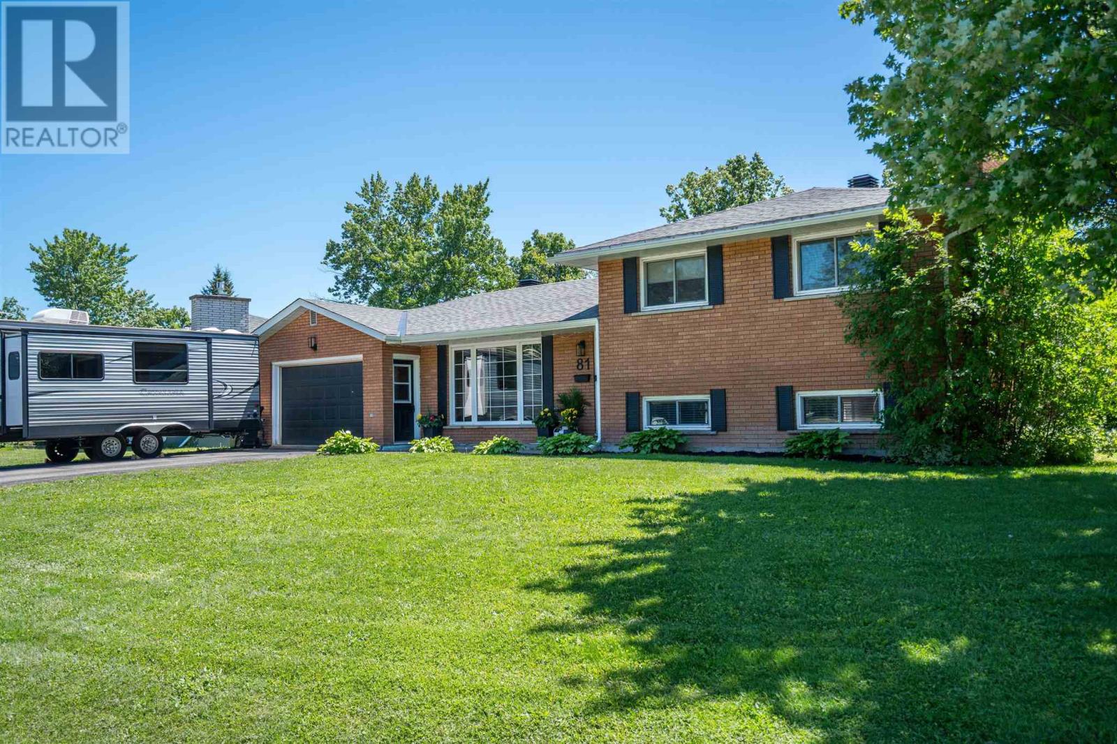 81 Fort Creek Dr, Sault Ste. Marie, Ontario  P6C 5V1 - Photo 35 - SM261558