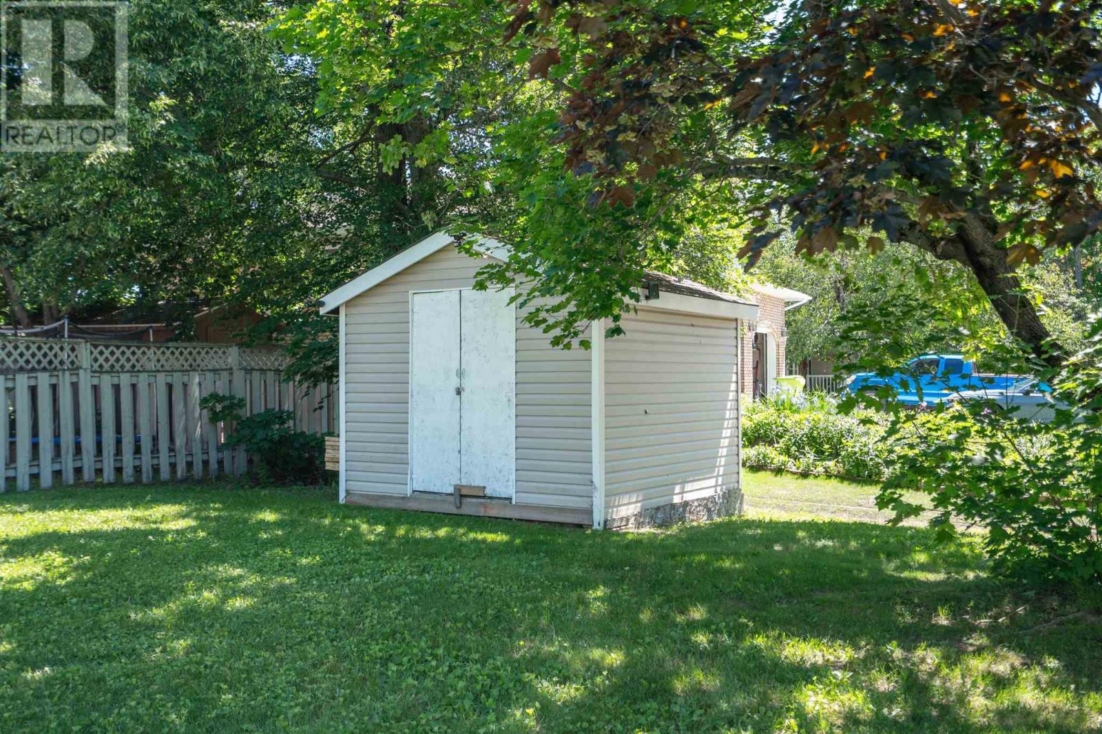 81 Fort Creek Dr, Sault Ste. Marie, Ontario  P6C 5V1 - Photo 37 - SM261558