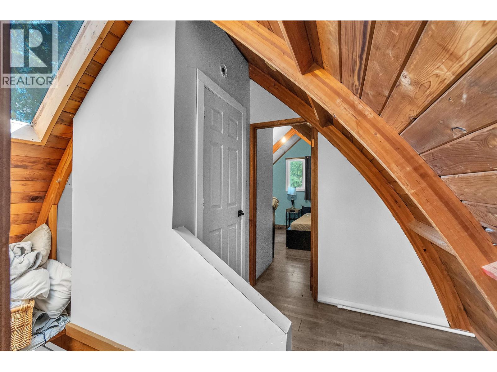 8160 Alpine Way, Whistler, British Columbia  V8E 0G2 - Photo 20 - R3136581