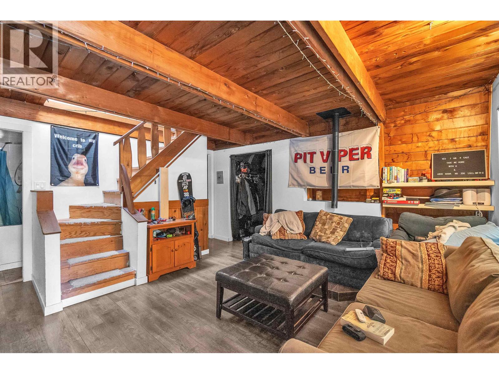 8160 Alpine Way, Whistler, British Columbia  V8E 0G2 - Photo 5 - R3136581