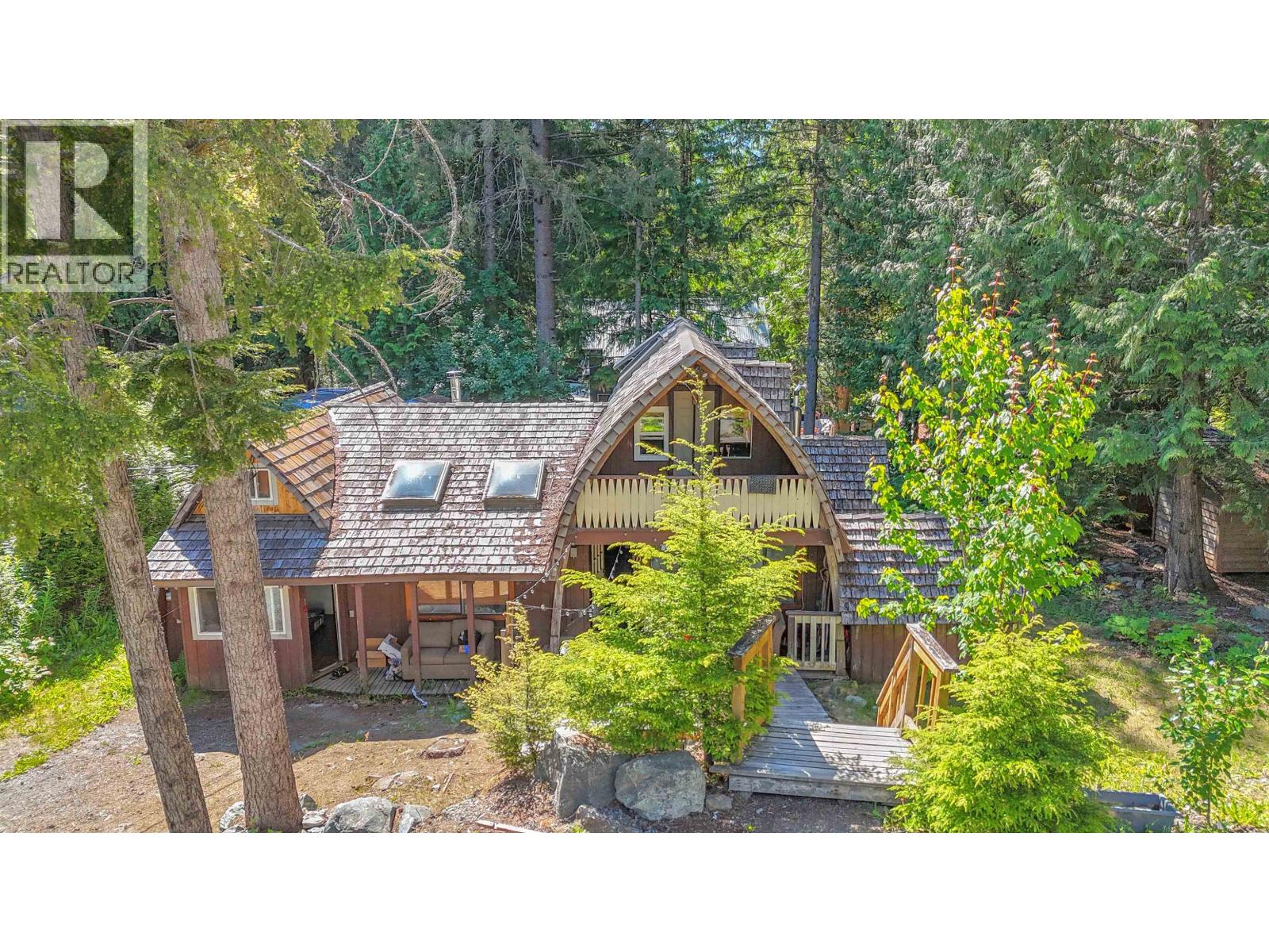 8160 Alpine Way, Whistler, British Columbia  V8E 0G2 - Photo 24 - R3136581