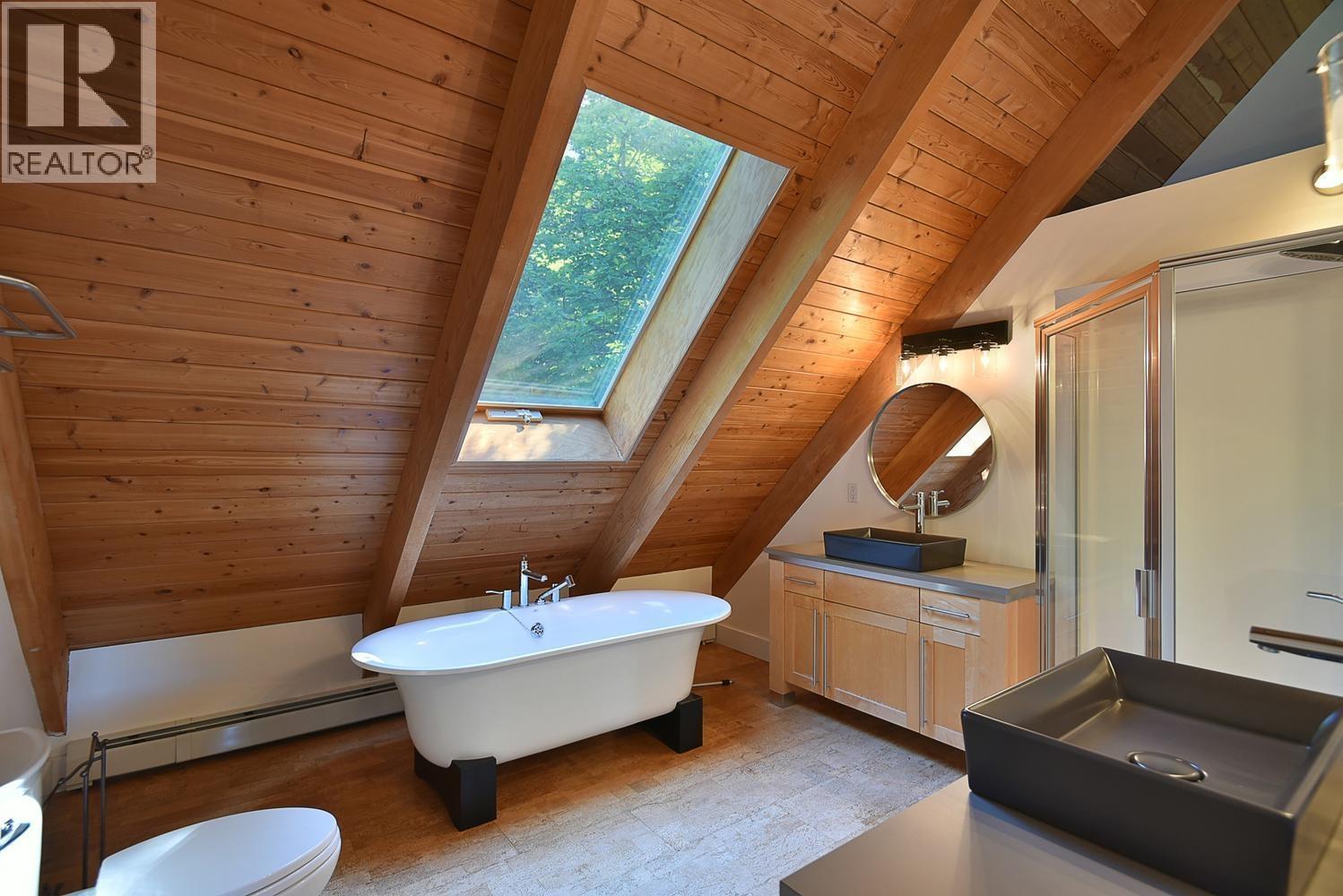 4990 Francis Peninsula Road, Pender Harbour, British Columbia V0N 2H1 - Photo 19 - R3139321