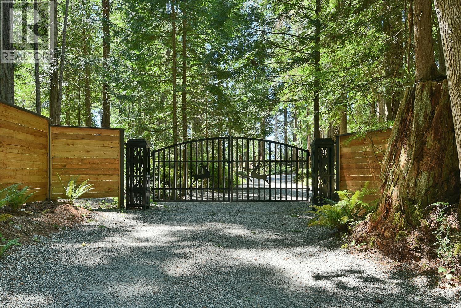 4990 Francis Peninsula Road, Pender Harbour, British Columbia V0N 2H1 - Photo 5 - R3139321